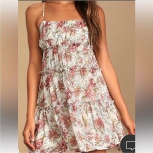 ADORABLE CUTE FALL DRESS WORN ONCE